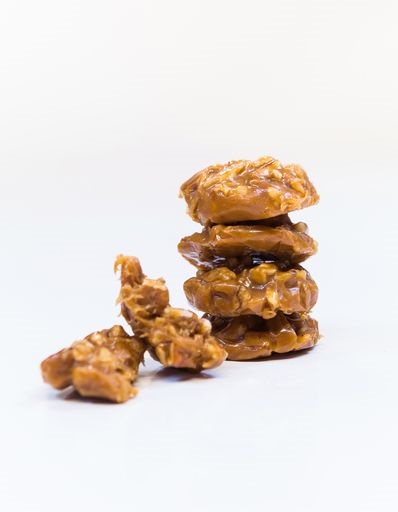PRALINE, INDIVIDUAL CHEWY PECAN PRALINE